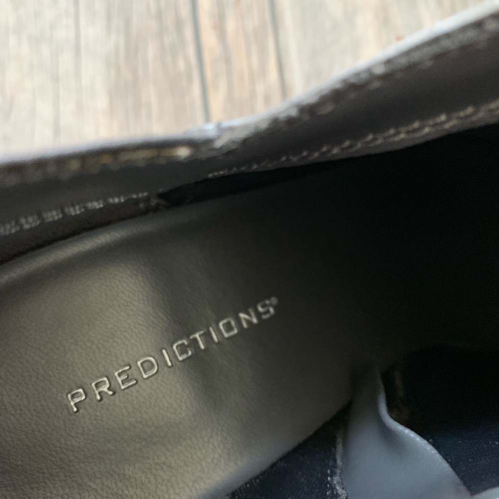 Predictions Booties - Picture 3 of 6